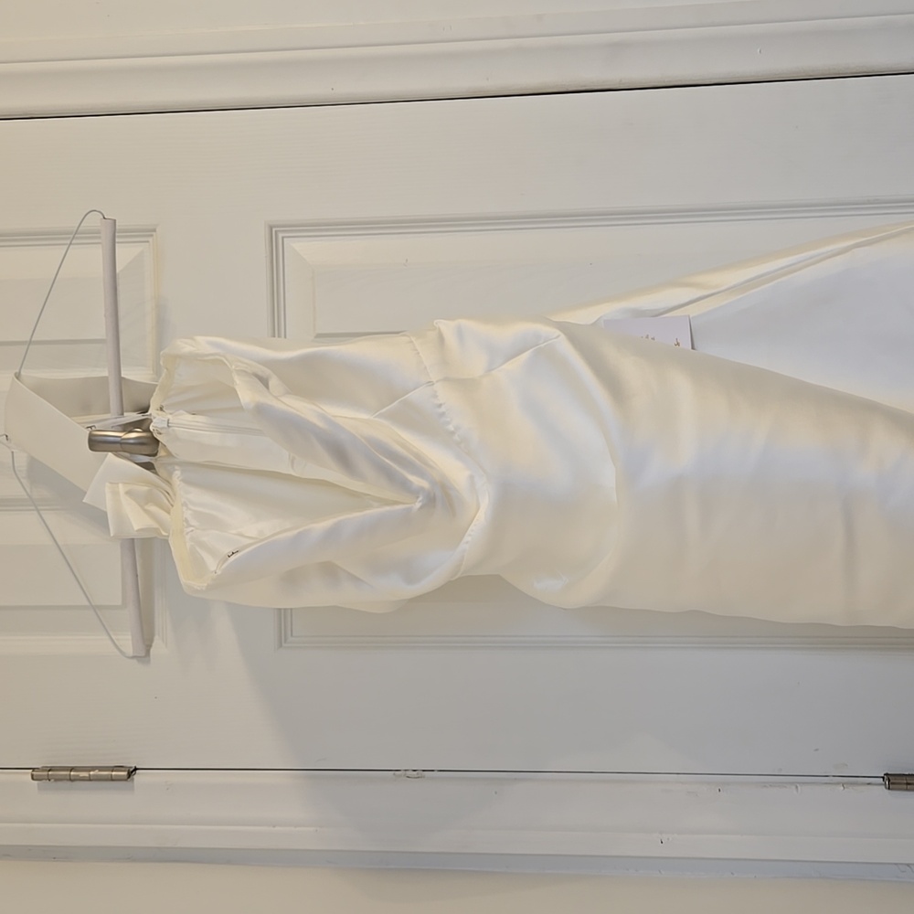 White bridal dress, size XL, Lulus